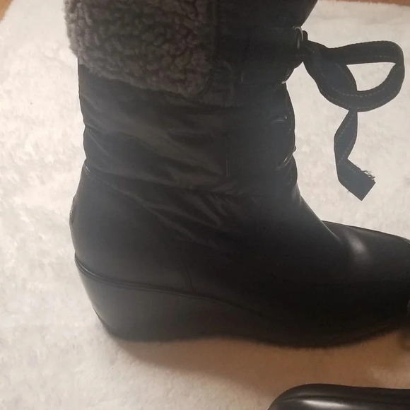 Womans Sperry top sider boots - Picture 6 of 10